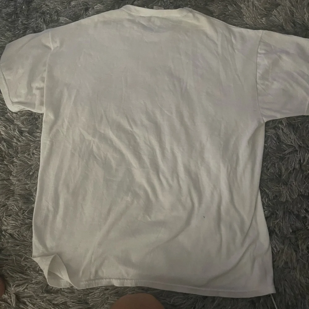 Boston Red Sox Russell Athletic Tee Shirt white in Large - Picture 3 of 4